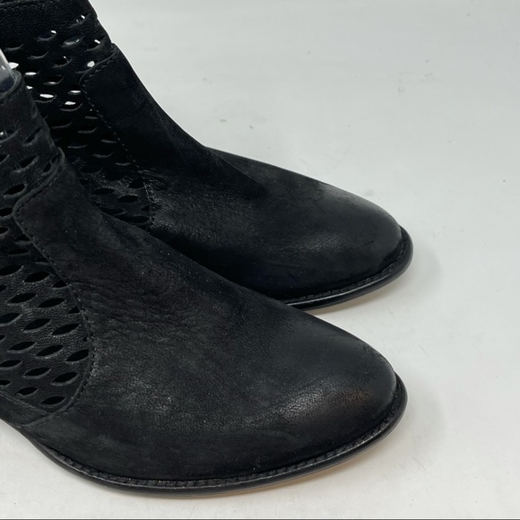 SEYCHELLES Women’s WAYPOINT LASER CUT Boho Bootie - Picture 2 of 9